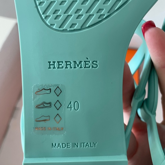 Hermes Egerie Sandals - Picture 11 of 11